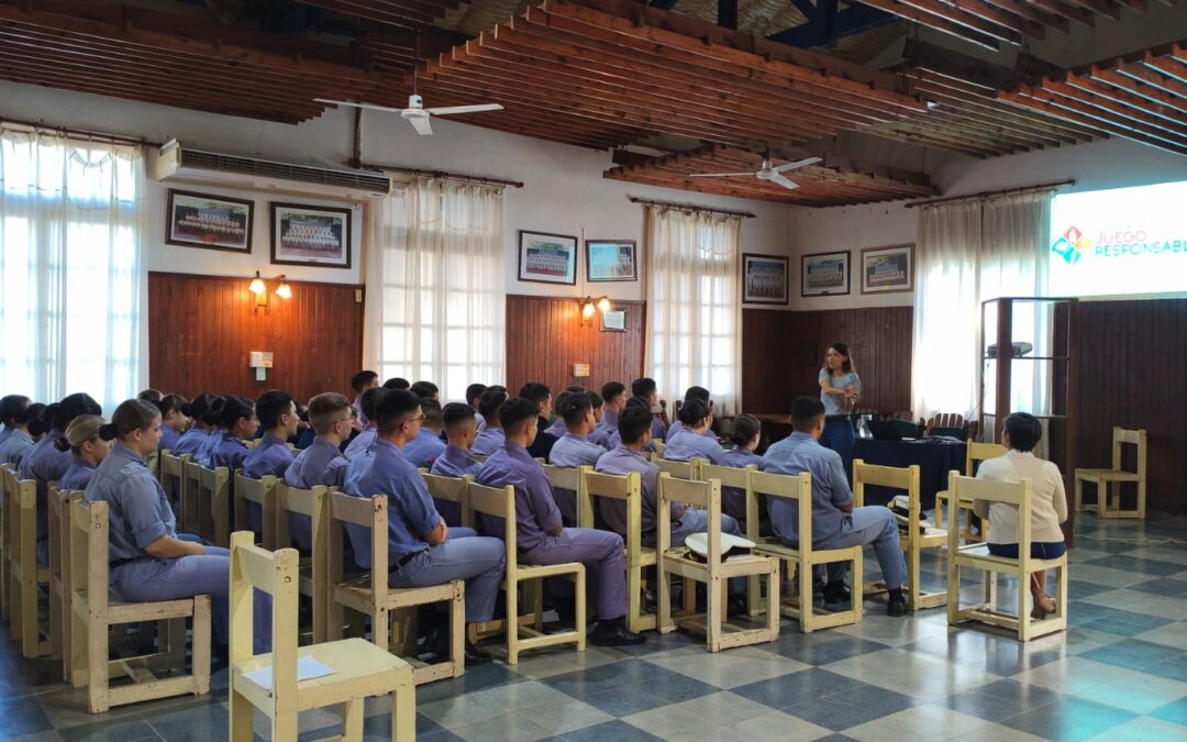 HABLEMOS EN LA ESCUELAS